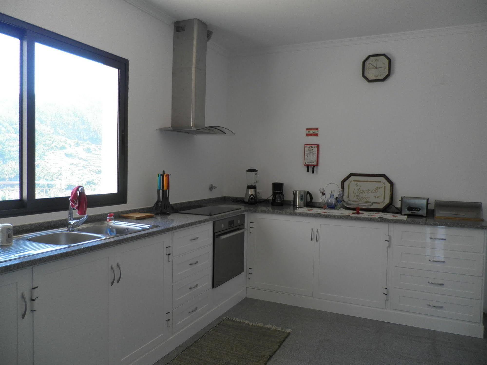 Villa Luz - Family House Vacations- Large Private Outdoor Area Santa Cruz  Bagian luar foto